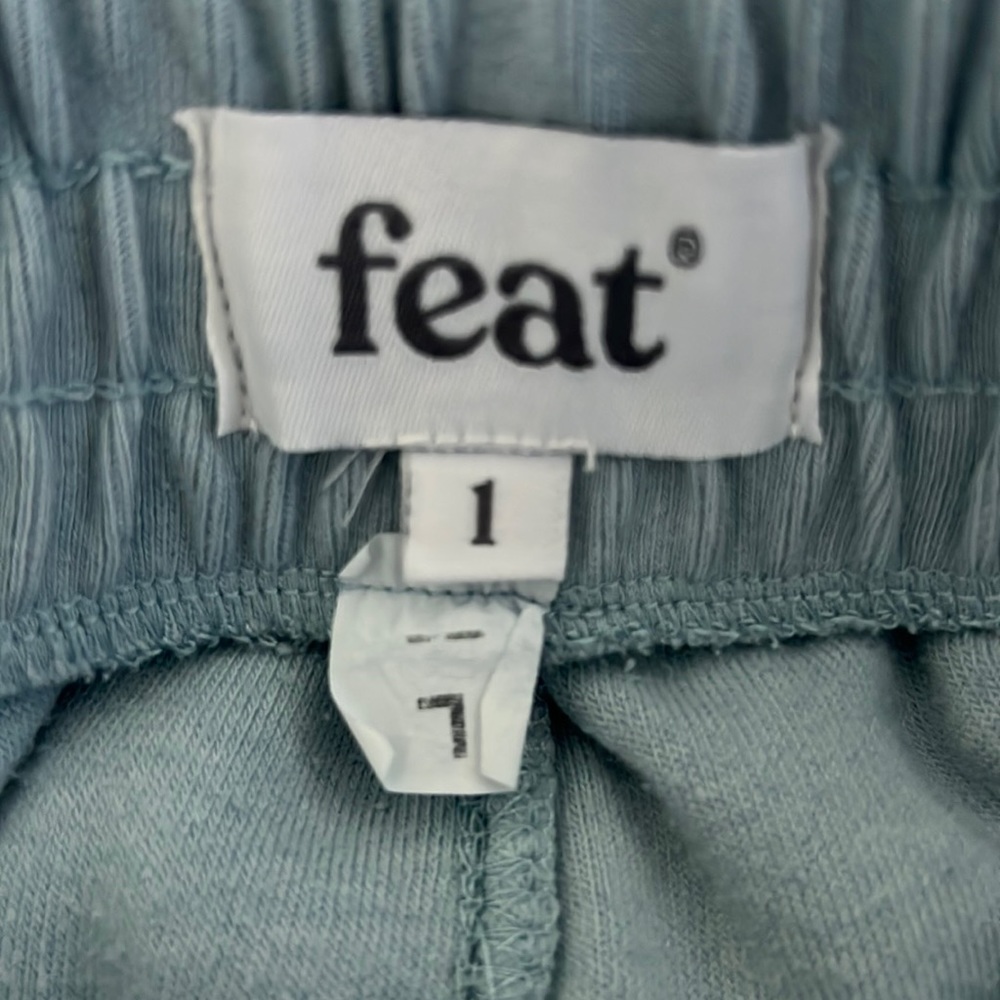 Feat Women’s Blanket Blend Joggers - Picture 3 of 3